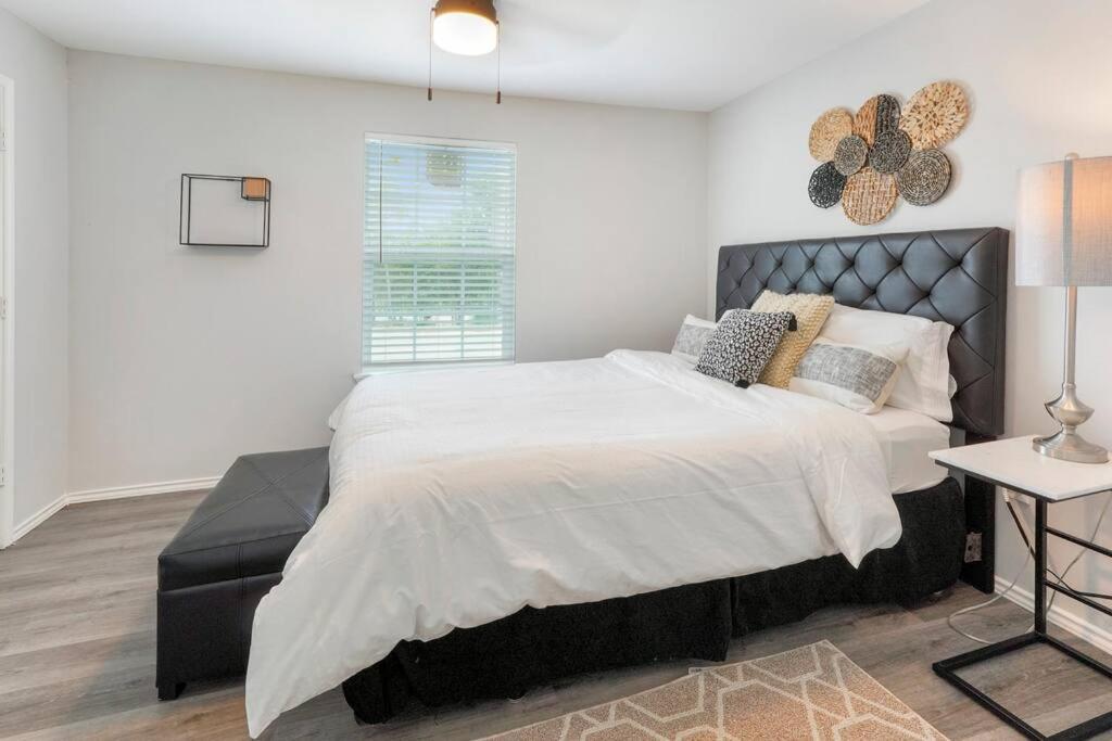 יוסטון Cozy Two Bedroom Home Minutes From Downtown! מראה חיצוני תמונה
